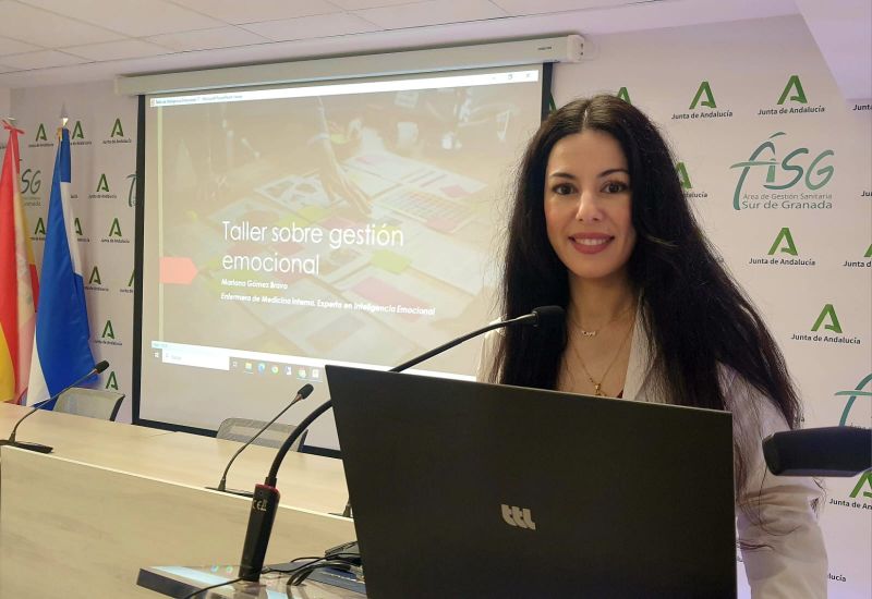 El Hospital Santa Ana de Motril reanuda el proyecto de acompañamiento emocional a  familiares de pacientes oncológicos o crónicos