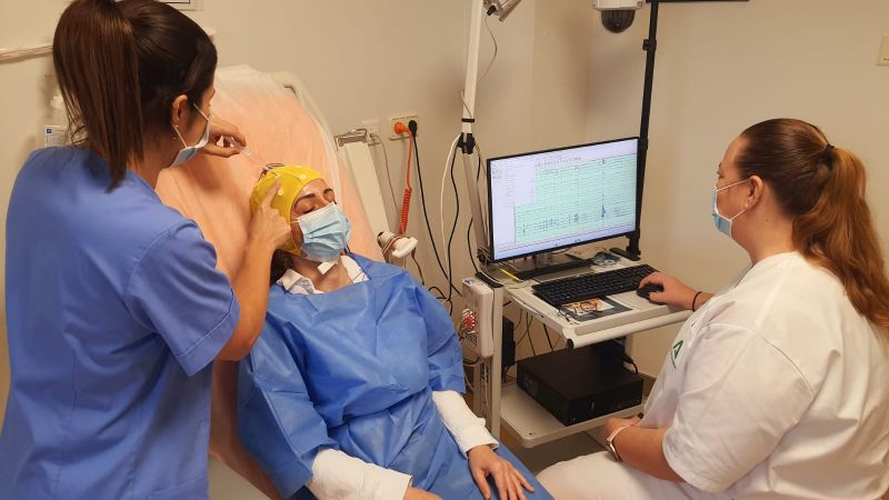 El Hospital de Motril realiza encefalogramas a pacientes con enfermedades neurológicas