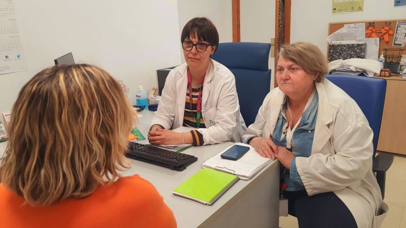 El Área de Gestión Sur de Granada analiza la figura del trabajador social en el sector sanitario