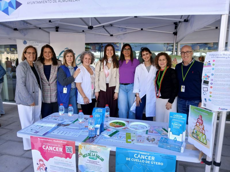 Enfermeras del centro de salud de Almuñécar promueven el envejecimiento activo y saludable
