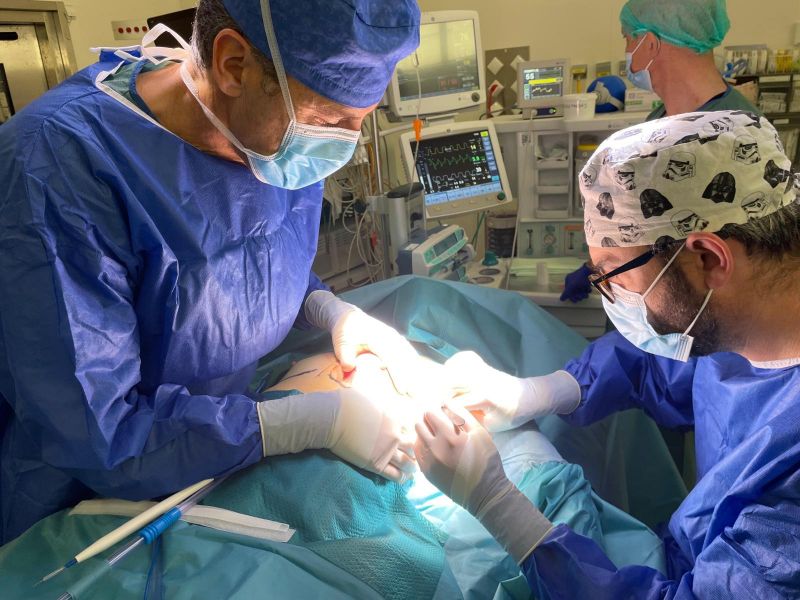 El Hospital de Motril aplica la mastectomía endoscópica a 25 pacientes con cáncer de mama